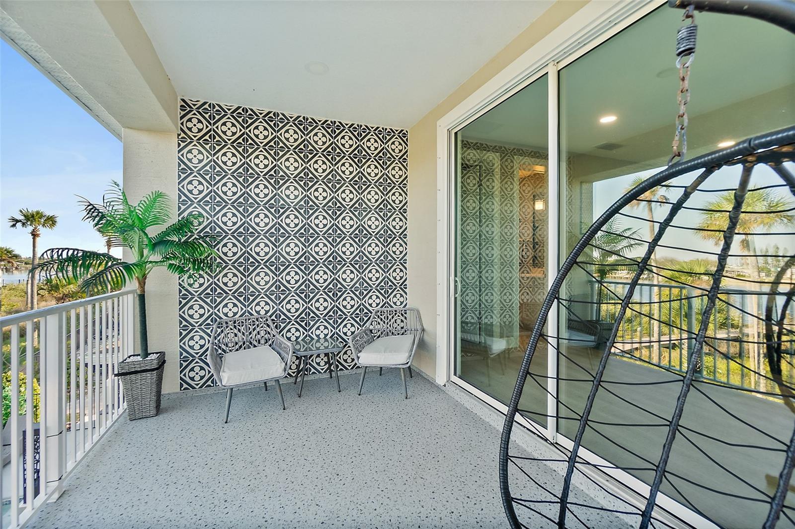 54 N RIVERWALK DR, PALM COAST, FL, 32137