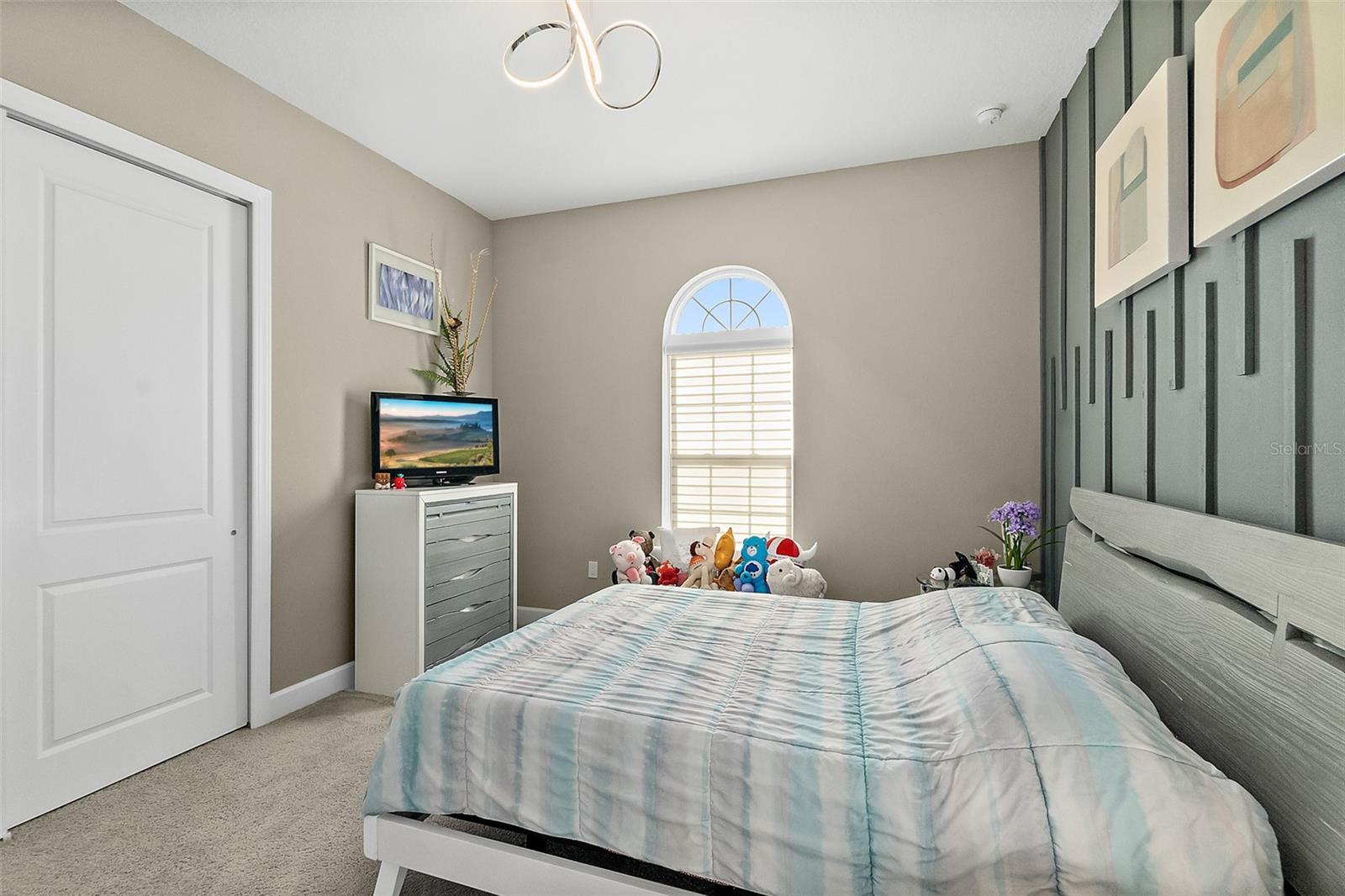 54 N RIVERWALK DR, PALM COAST, FL, 32137