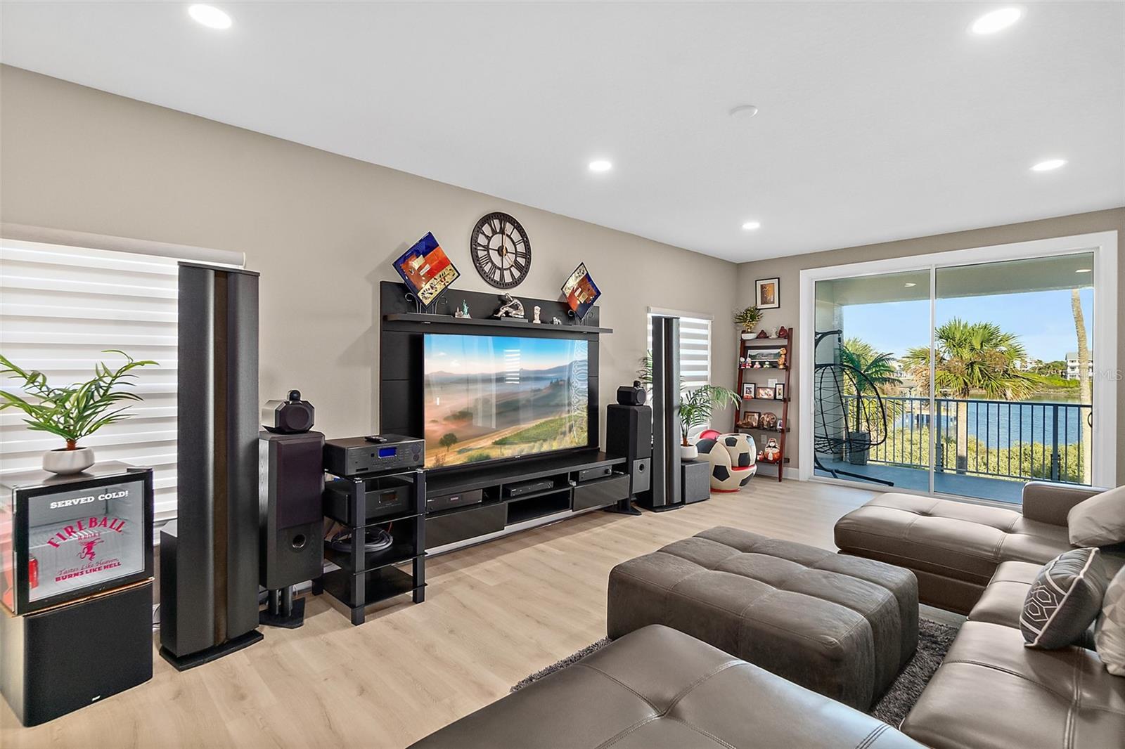 54 N RIVERWALK DR, PALM COAST, FL, 32137