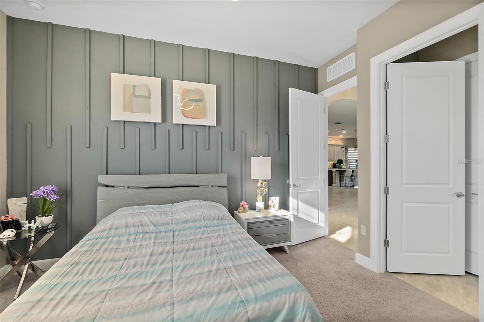 54 N RIVERWALK DR, PALM COAST, FL, 32137