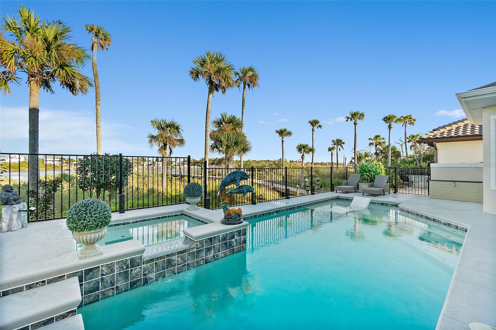 54 N RIVERWALK DR, PALM COAST, FL, 32137