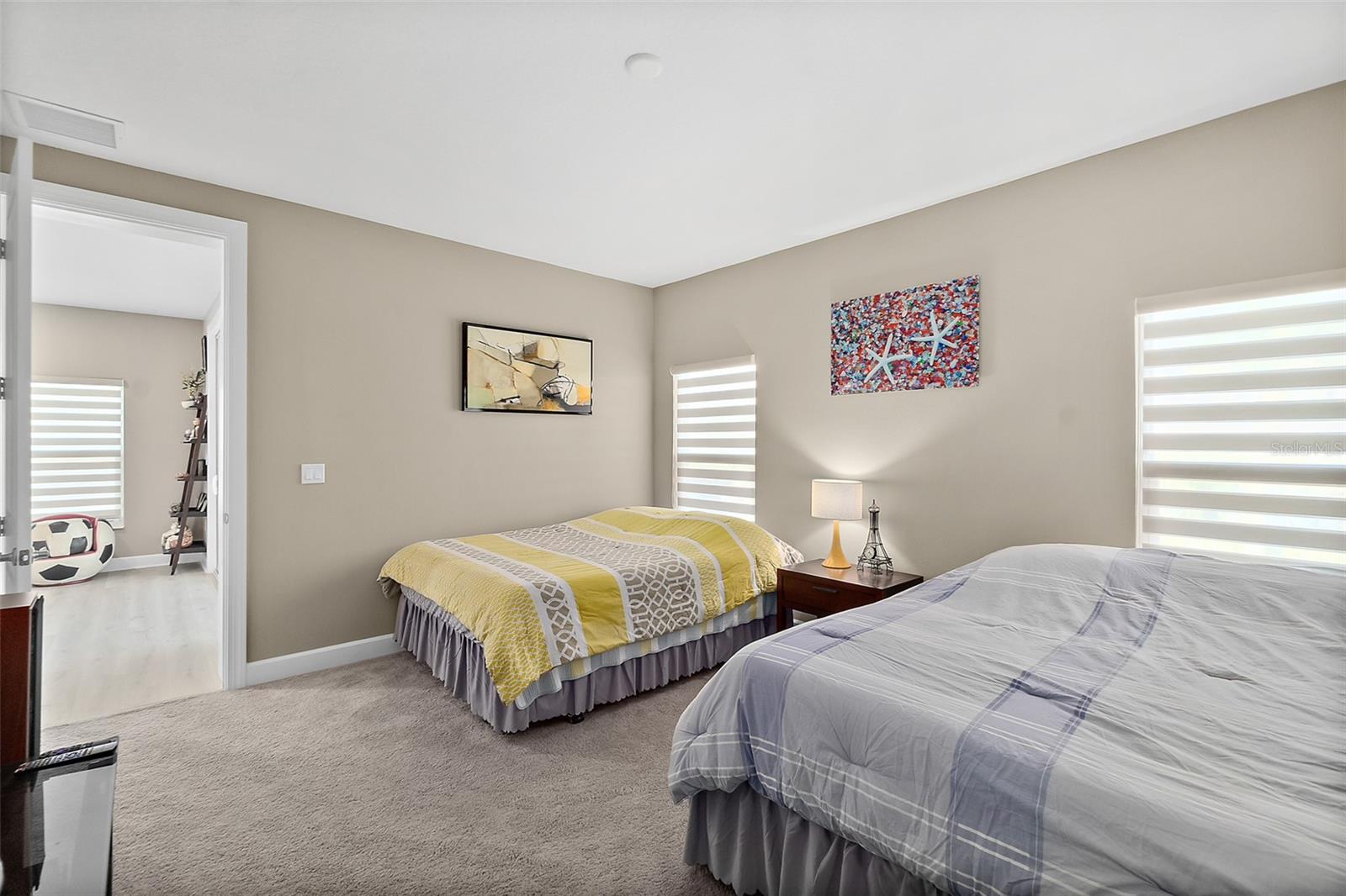 54 N RIVERWALK DR, PALM COAST, FL, 32137