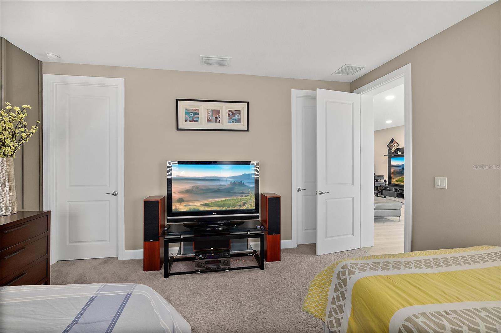 54 N RIVERWALK DR, PALM COAST, FL, 32137