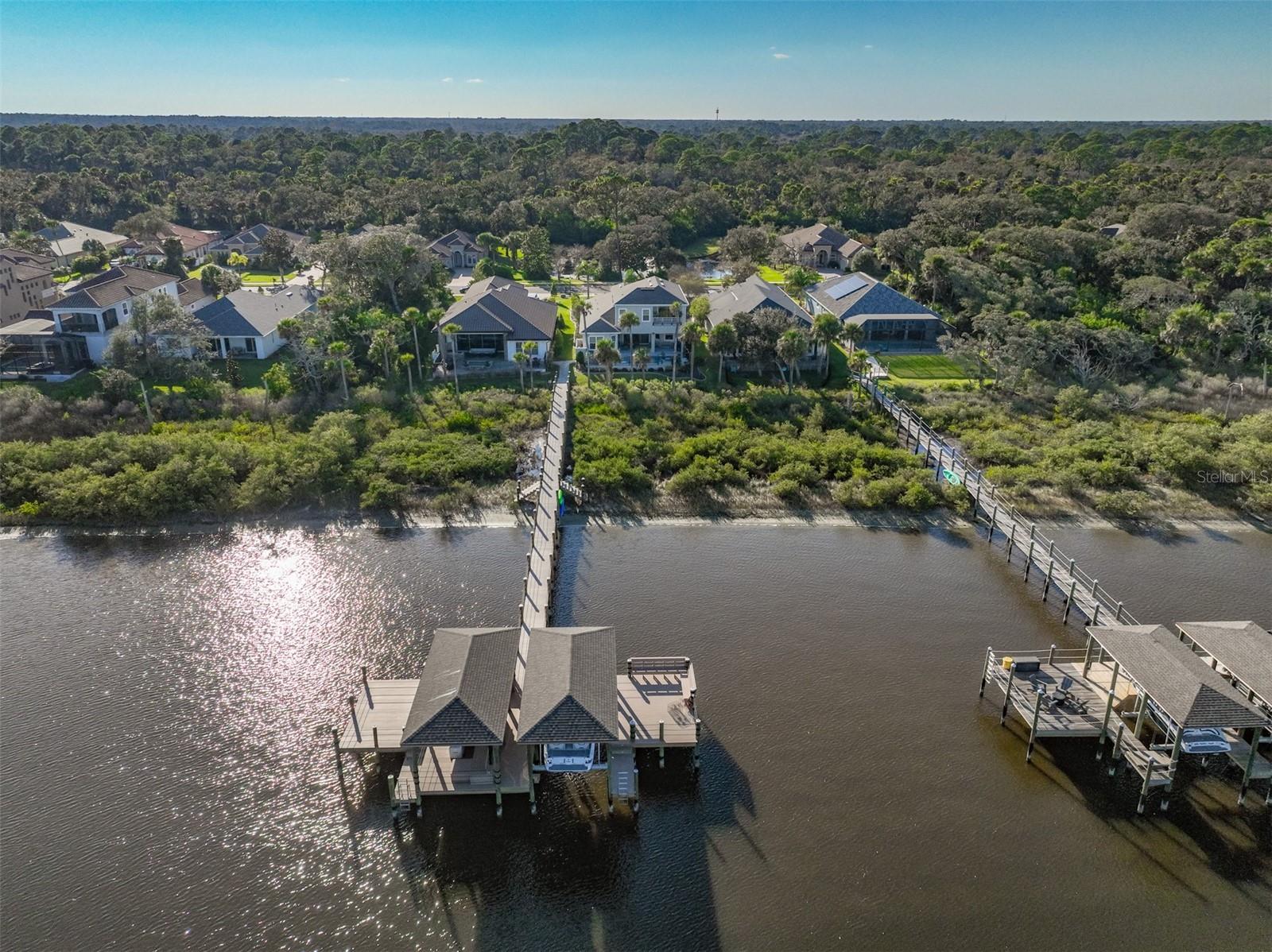 54 N RIVERWALK DR, PALM COAST, FL, 32137