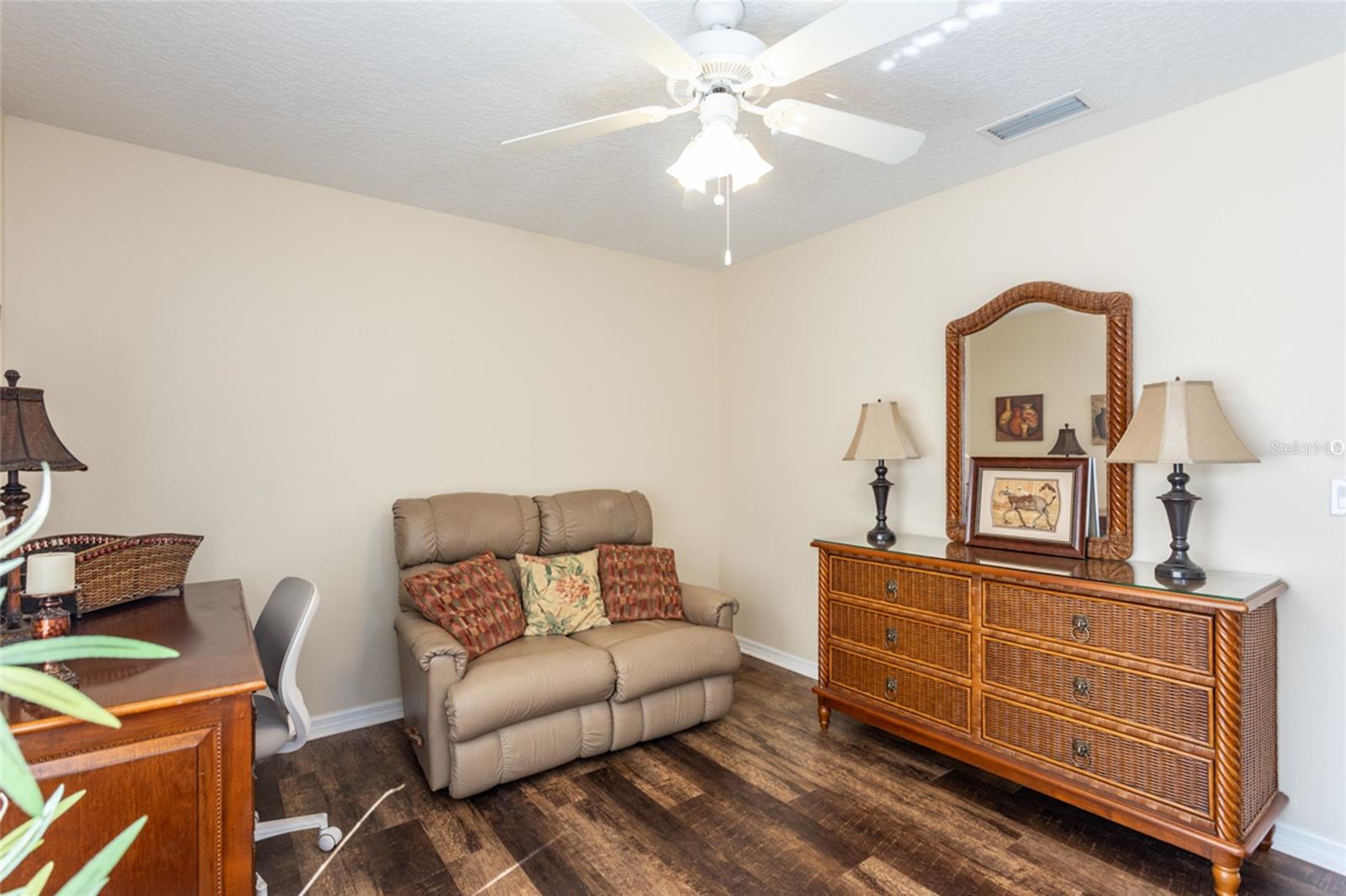 17 LAKESIDE PL E, PALM COAST, FL, 32137