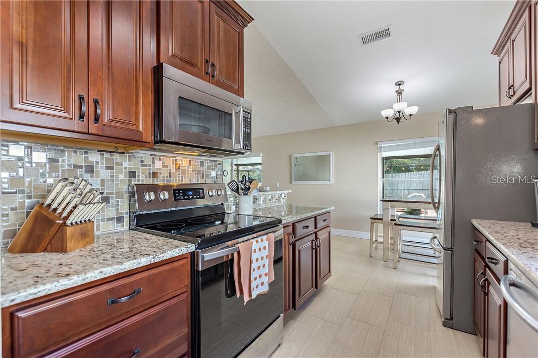 3662 CHATHAM DR, PALM HARBOR, FL, 34684