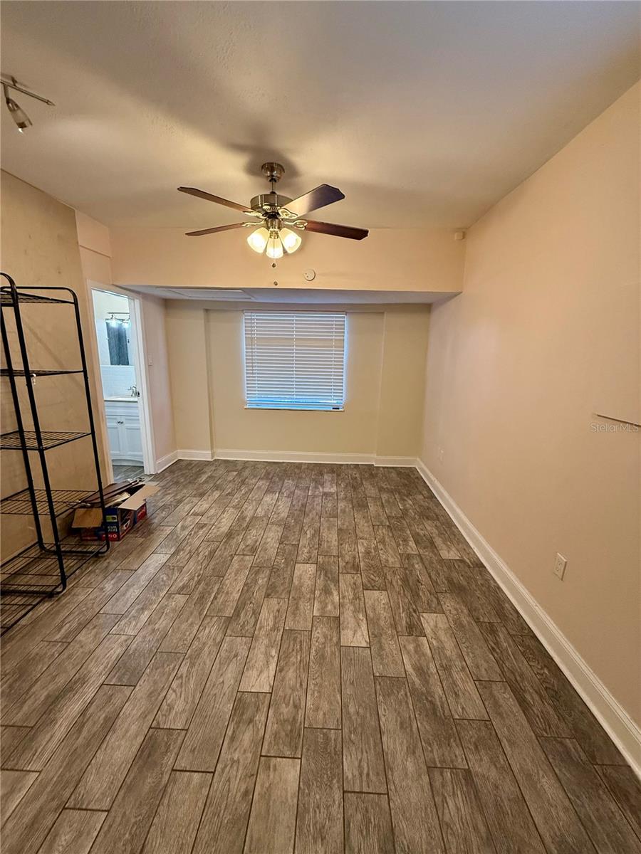 7601 32ND AVE N, ST PETERSBURG, FL, 33710