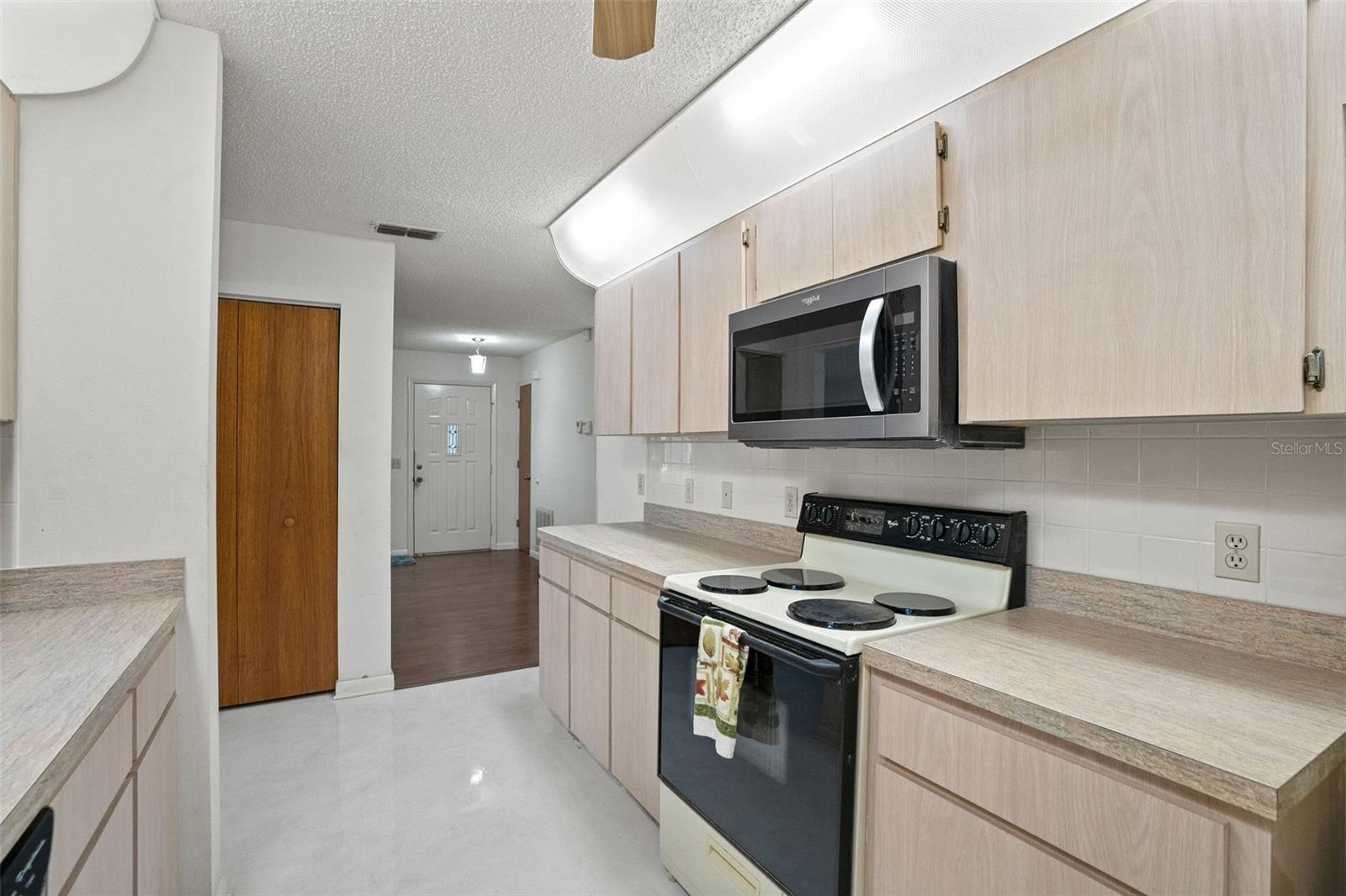 15218 NORRIS BISHOP LOOP, BROOKSVILLE, FL, 34614