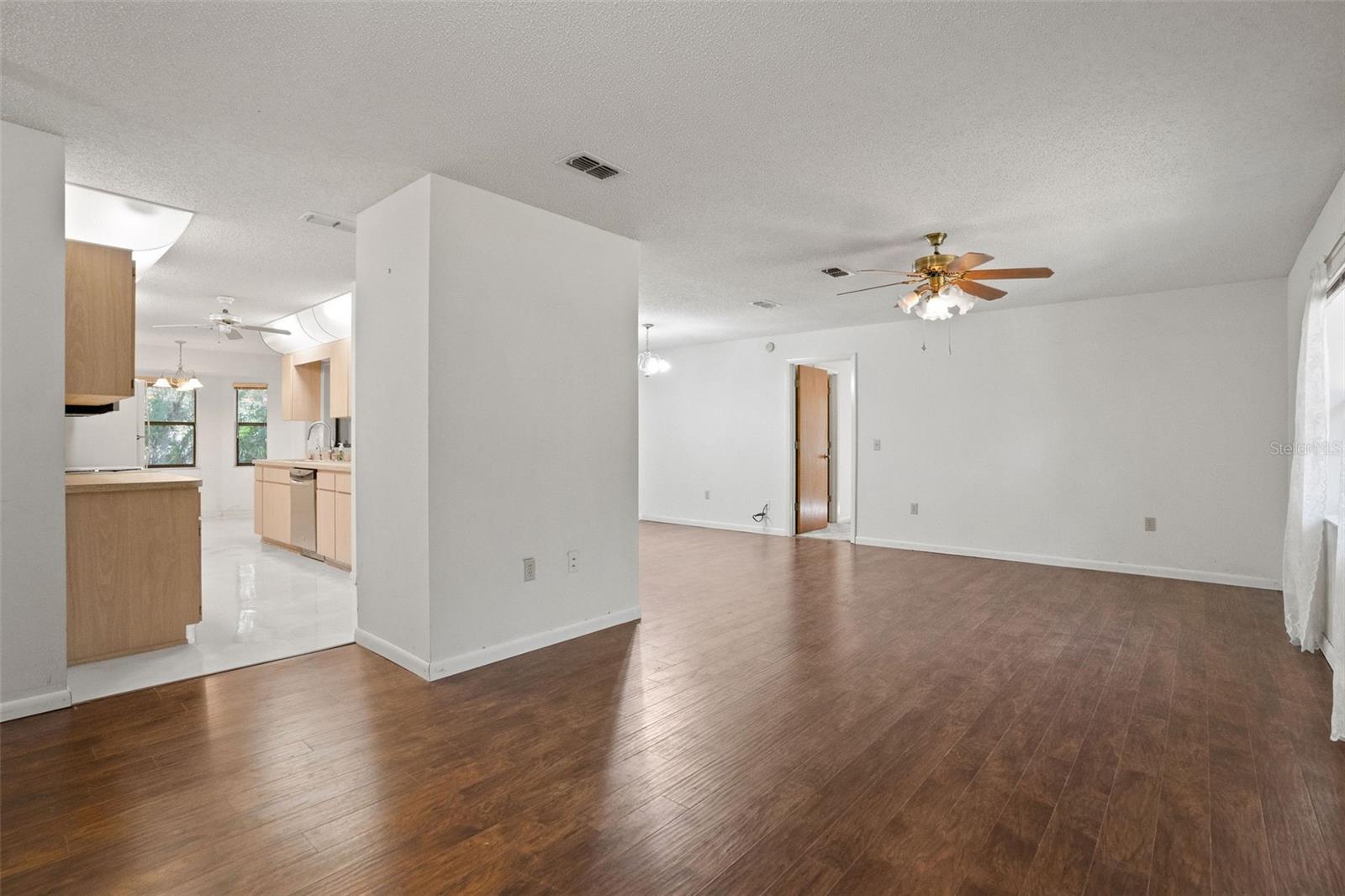 15218 NORRIS BISHOP LOOP, BROOKSVILLE, FL, 34614