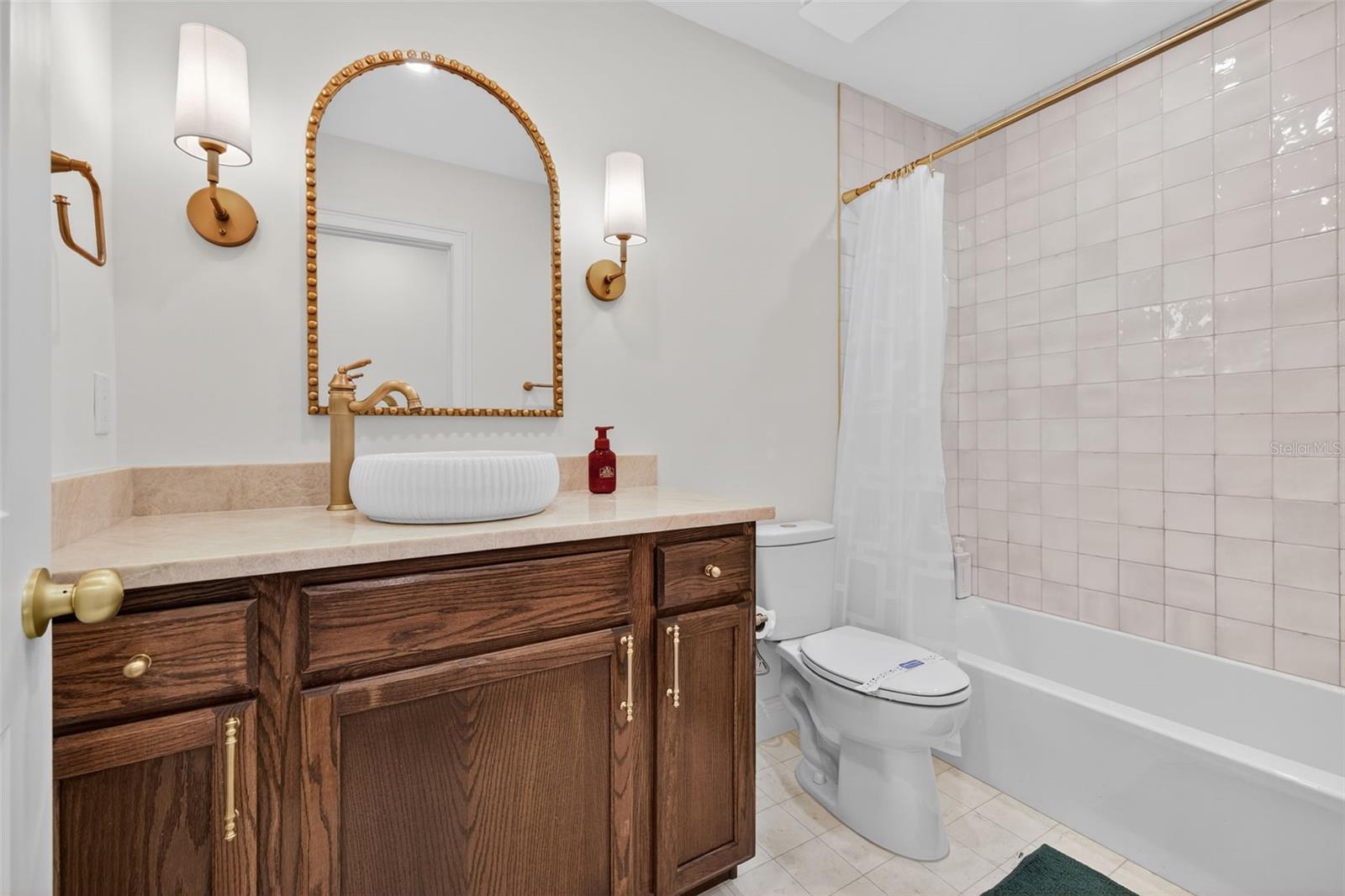 13933 CHERRY CREEK DR, TAMPA, FL, 33618