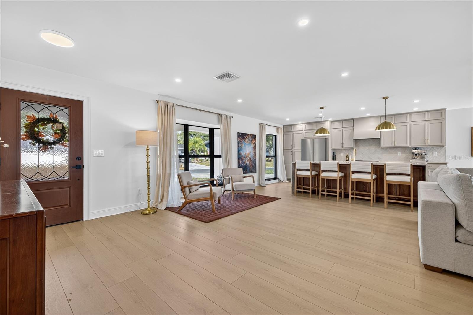 13933 CHERRY CREEK DR, TAMPA, FL, 33618