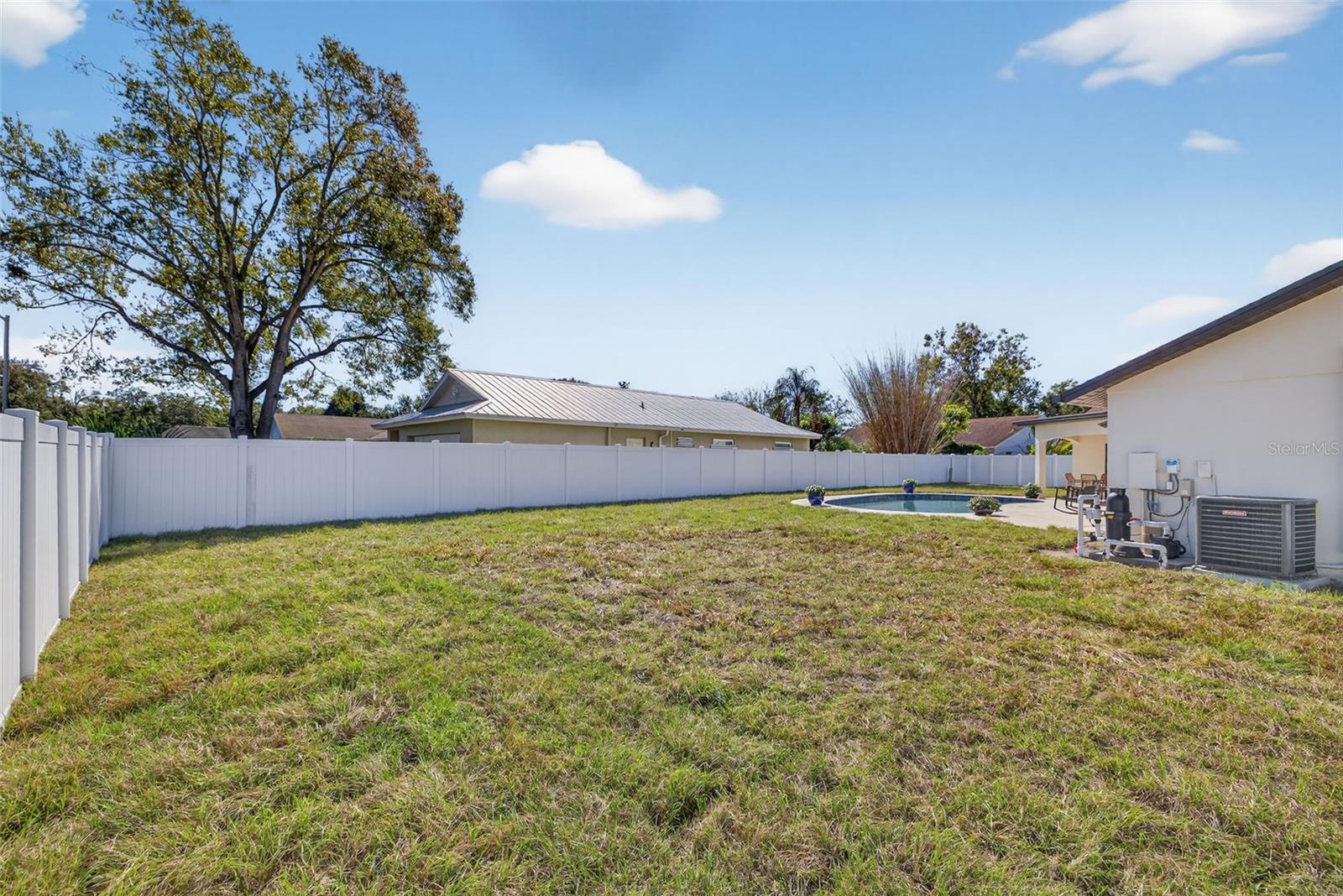 13933 CHERRY CREEK DR, TAMPA, FL, 33618