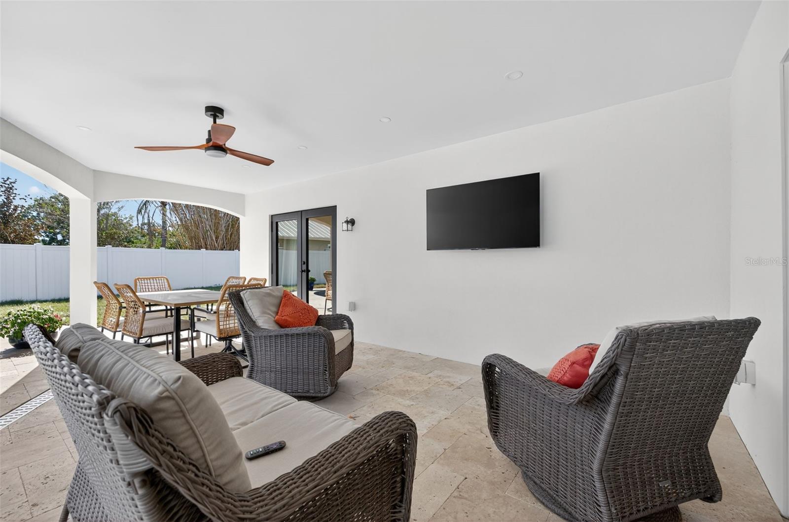 13933 CHERRY CREEK DR, TAMPA, FL, 33618