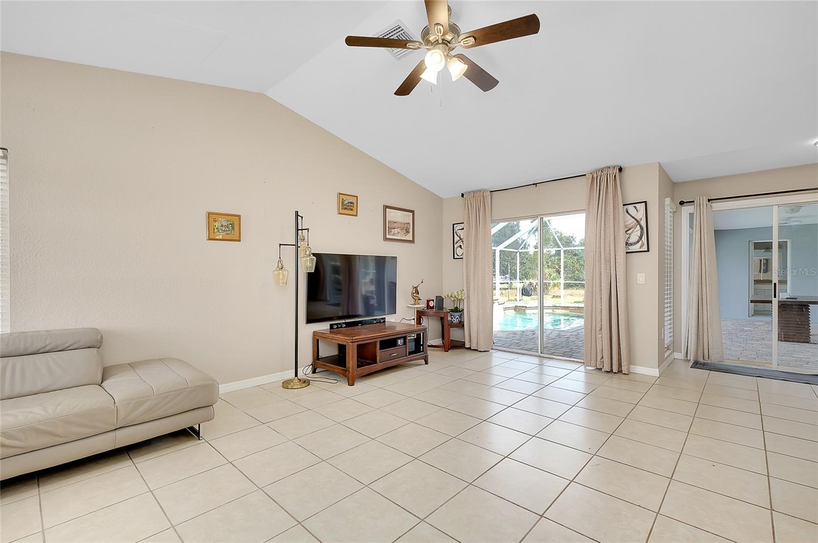 22210 HALLSTEAD AVE, PORT CHARLOTTE, FL, 33952