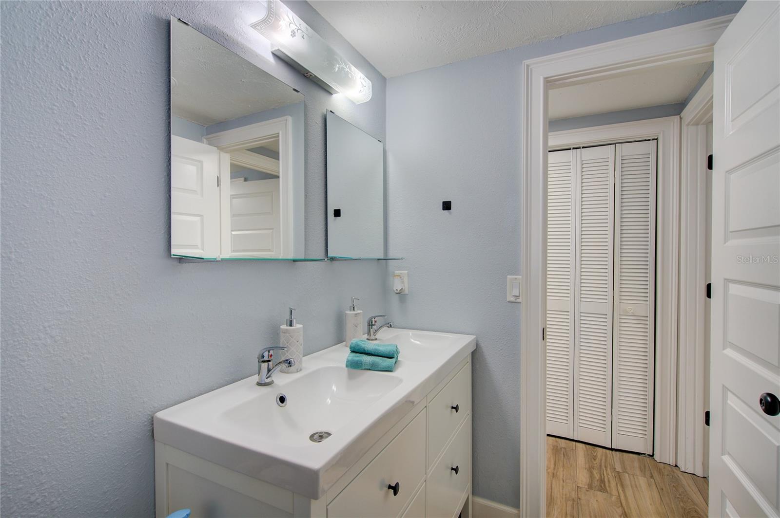 3135 NOCTURNE RD, VENICE, FL, 34293