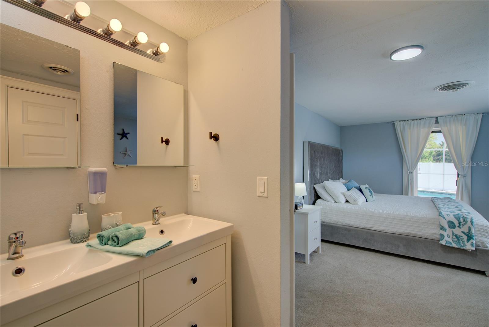 3135 NOCTURNE RD, VENICE, FL, 34293