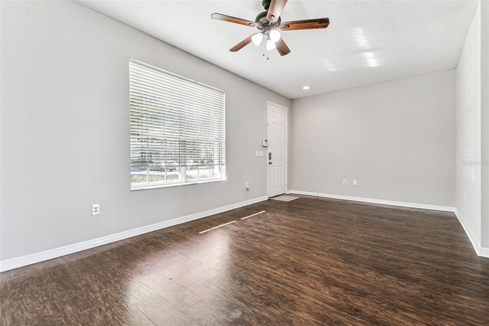 11651 DECLARATION DR, TAMPA, FL, 33635