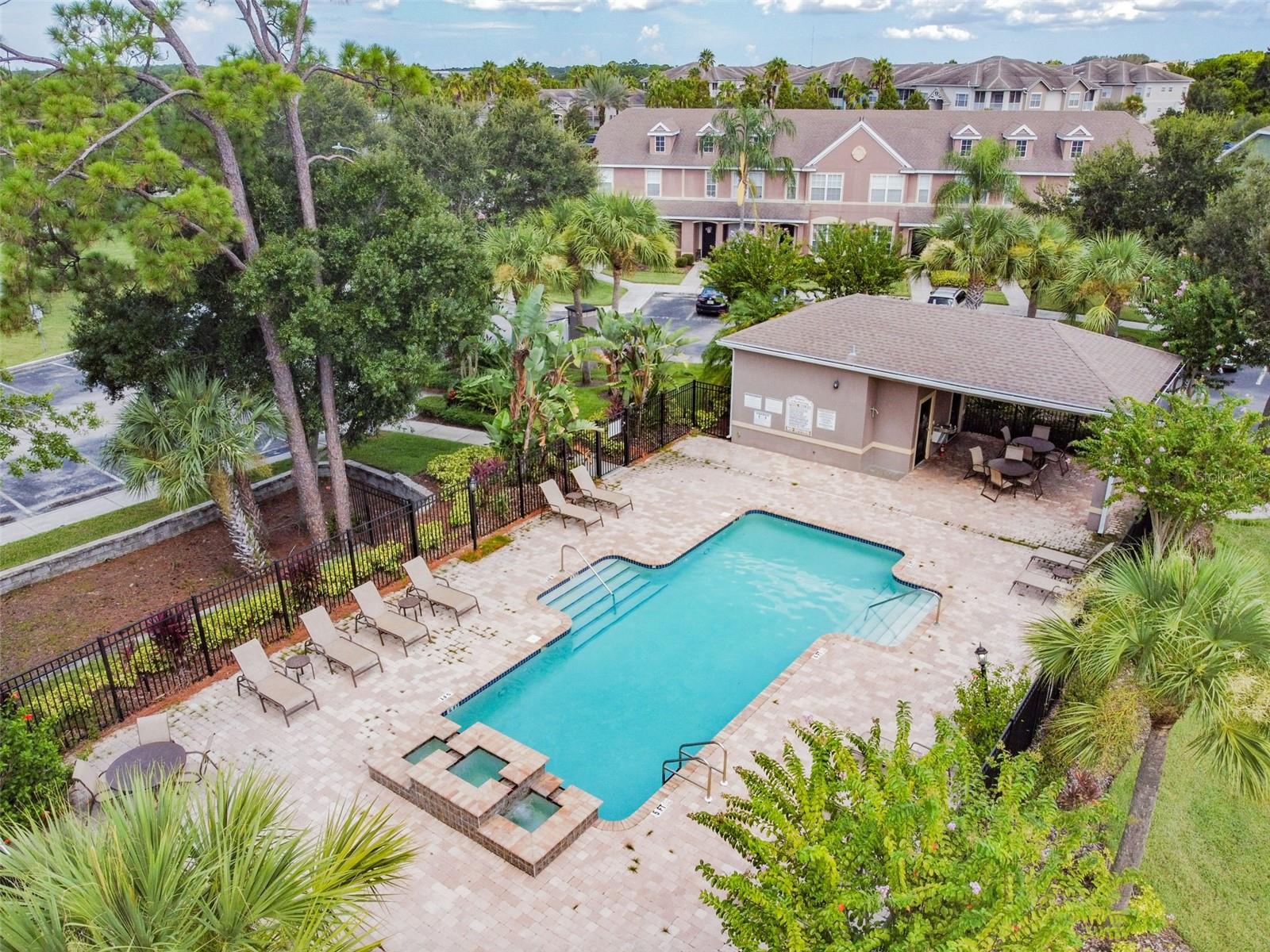 11651 DECLARATION DR, TAMPA, FL, 33635