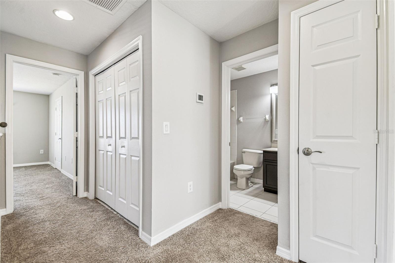 11651 DECLARATION DR, TAMPA, FL, 33635