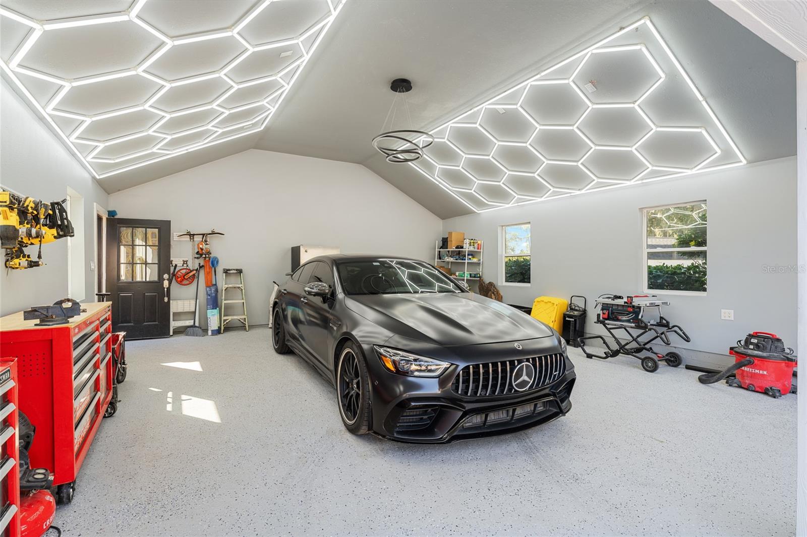 10310 GOPHER RD, HOWEY IN THE HILLS, FL, 34737