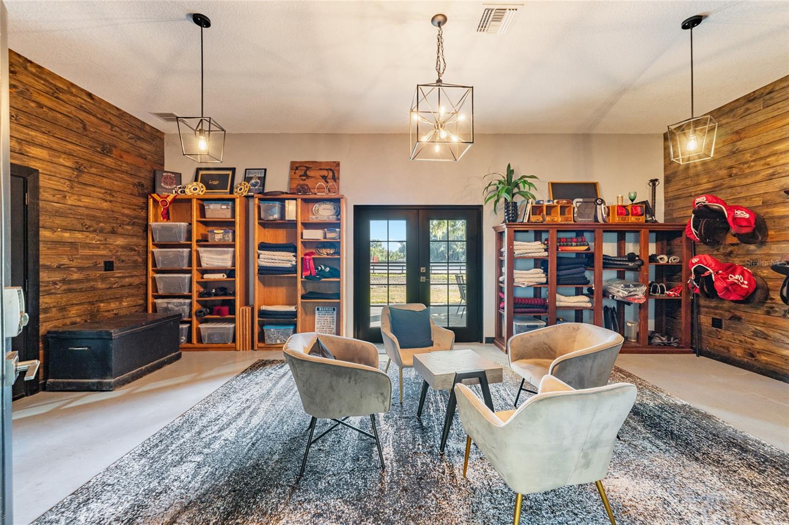 10310 GOPHER RD, HOWEY IN THE HILLS, FL, 34737