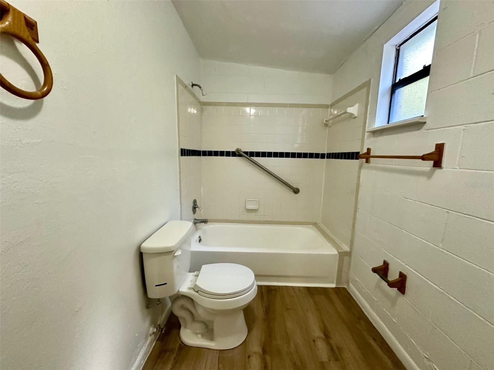 637 NE WALDO RD #637, GAINESVILLE, FL, 32641