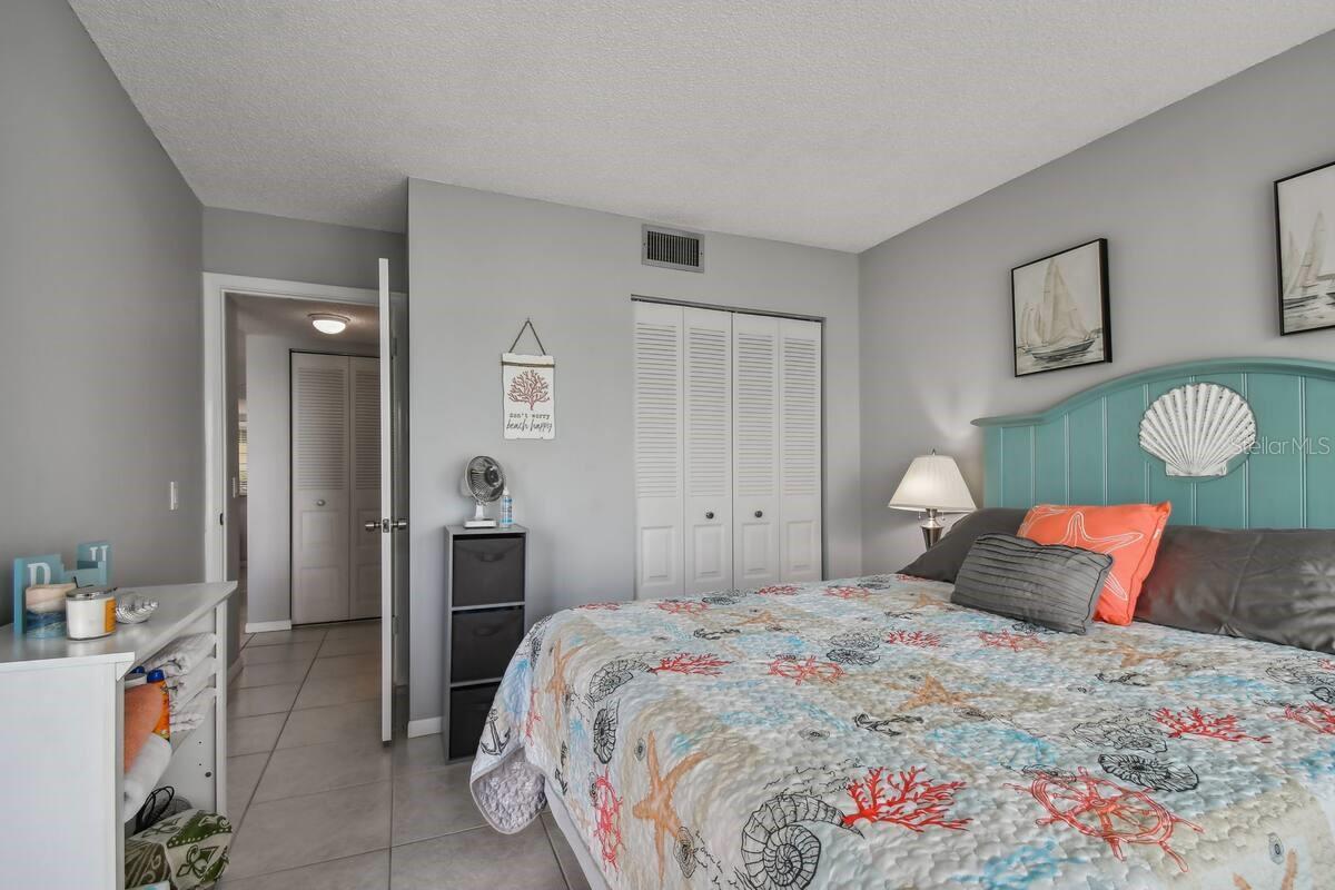 6177 SUN BLVD #109, ST PETERSBURG, FL, 33715