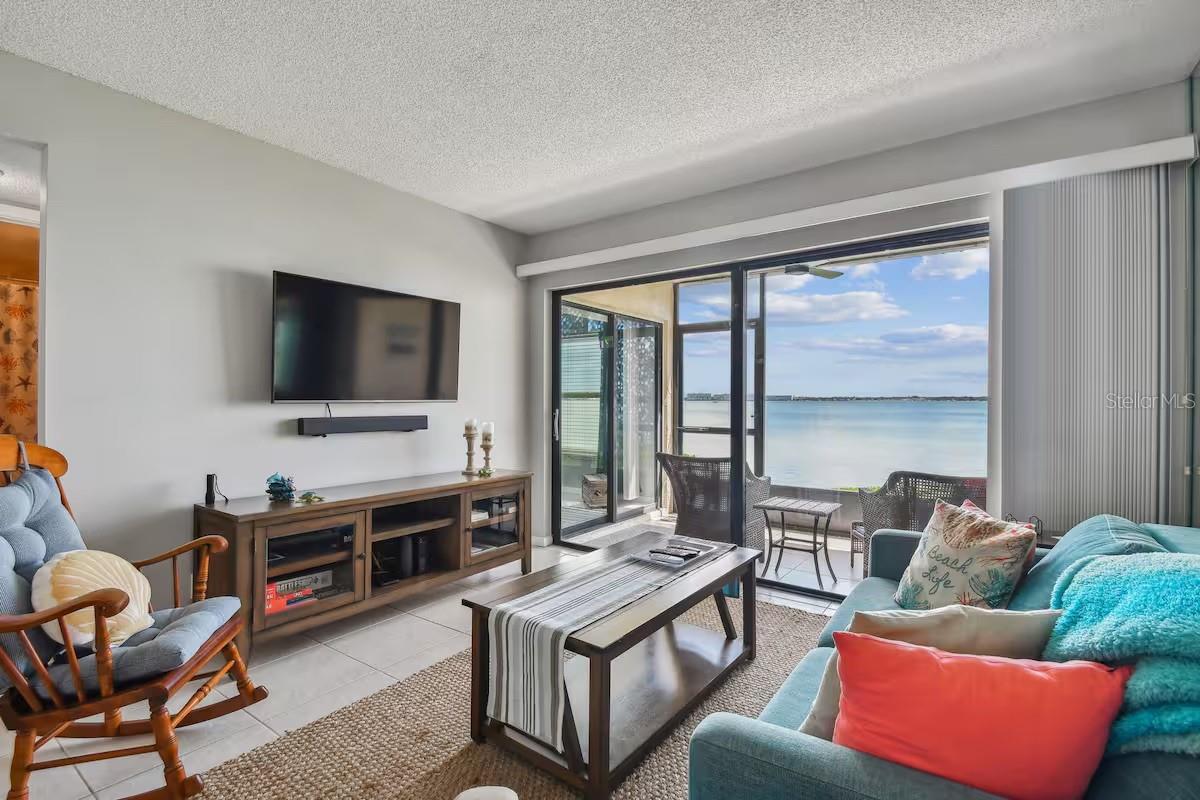 6177 SUN BLVD #109, ST PETERSBURG, FL, 33715