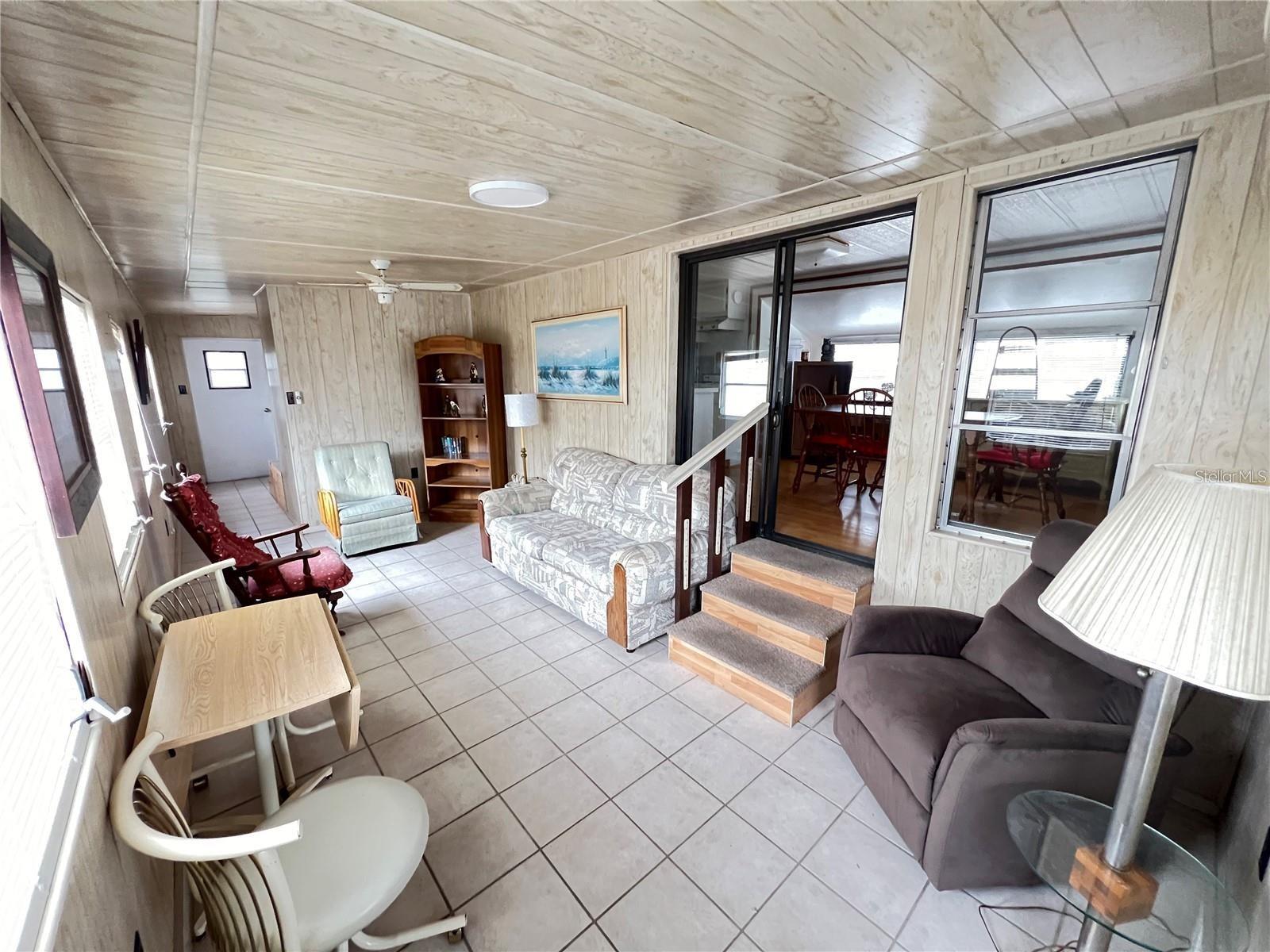 237 PALM CREST LN, DAVENPORT, FL, 33837