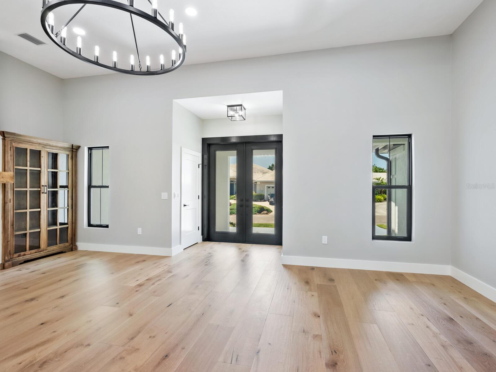 180 LOOKOUT POINT DR, OSPREY, FL, 34229