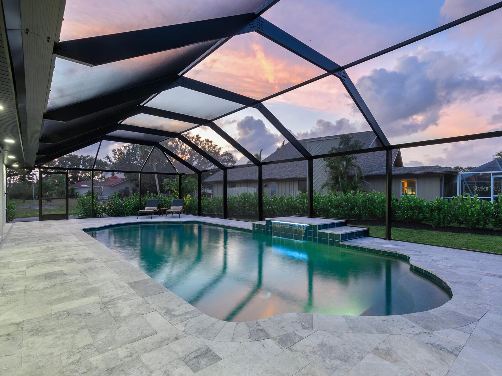 180 LOOKOUT POINT DR, OSPREY, FL, 34229