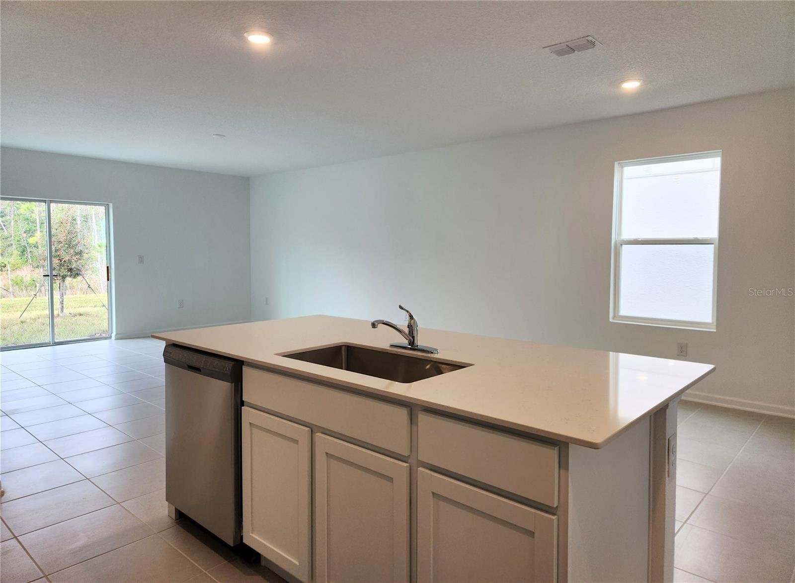 1227 BELLE ISLE LN, DAYTONA BEACH, FL, 32124