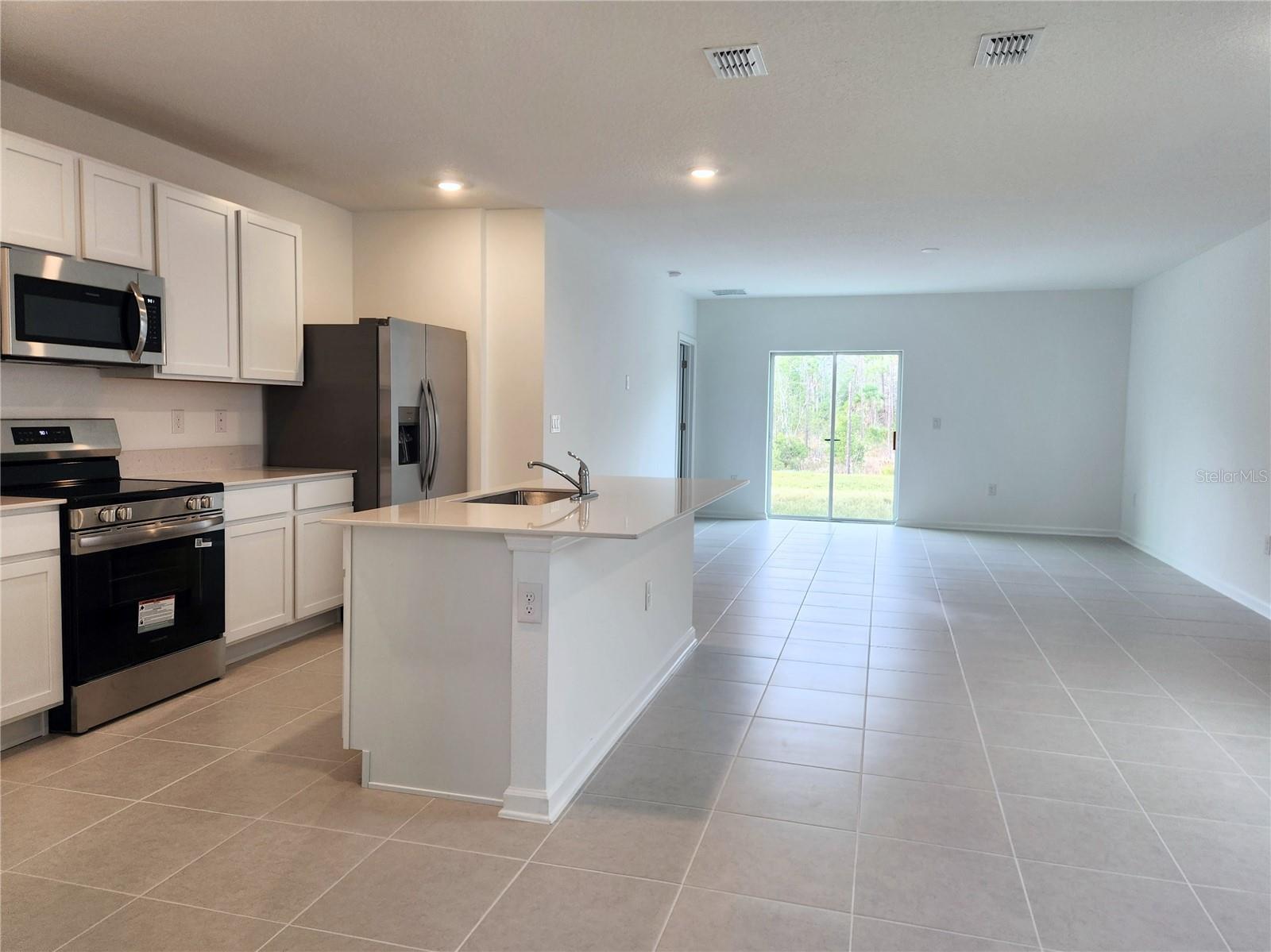 1227 BELLE ISLE LN, DAYTONA BEACH, FL, 32124