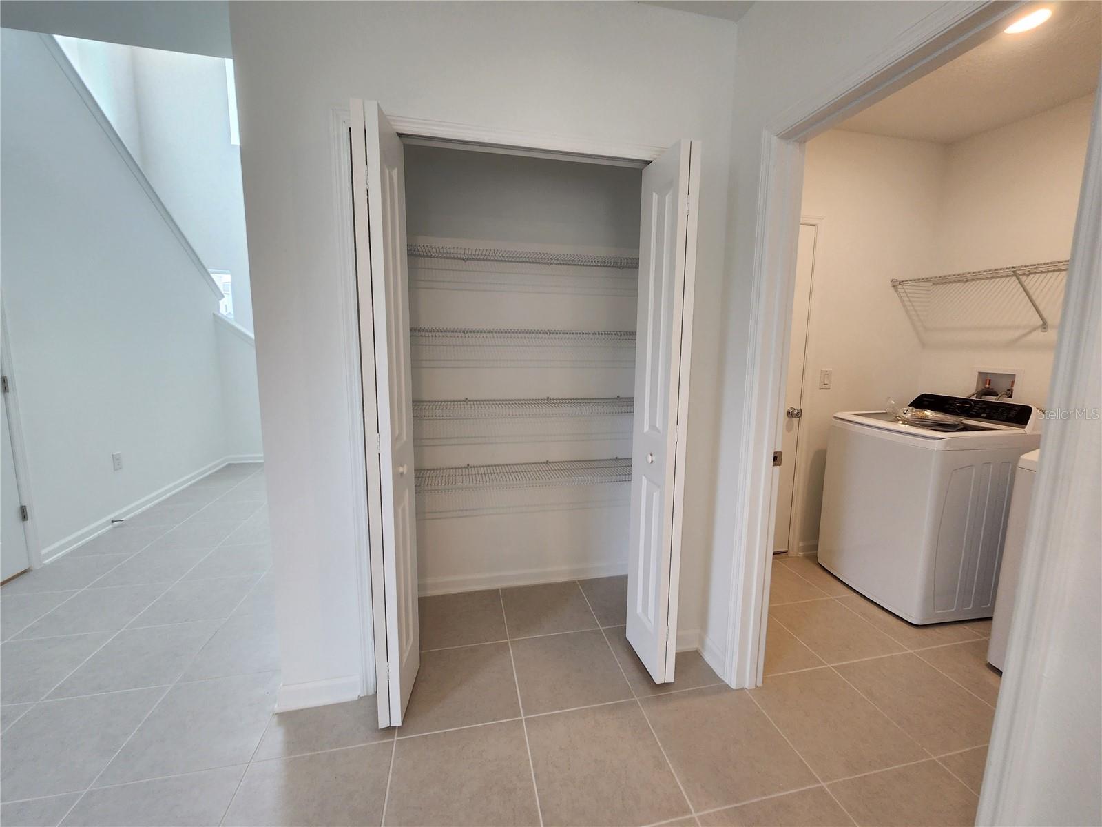 1227 BELLE ISLE LN, DAYTONA BEACH, FL, 32124