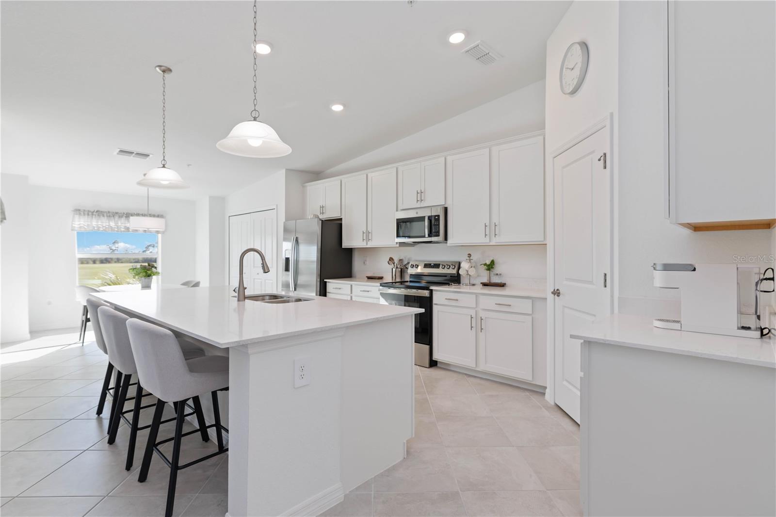 17440 OPAL SANDS DR #203, VENICE, FL, 34293