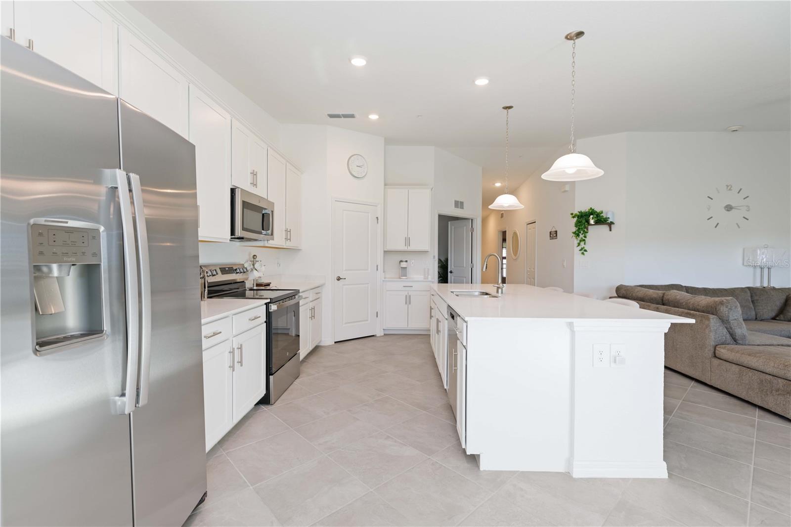 17440 OPAL SANDS DR #203, VENICE, FL, 34293