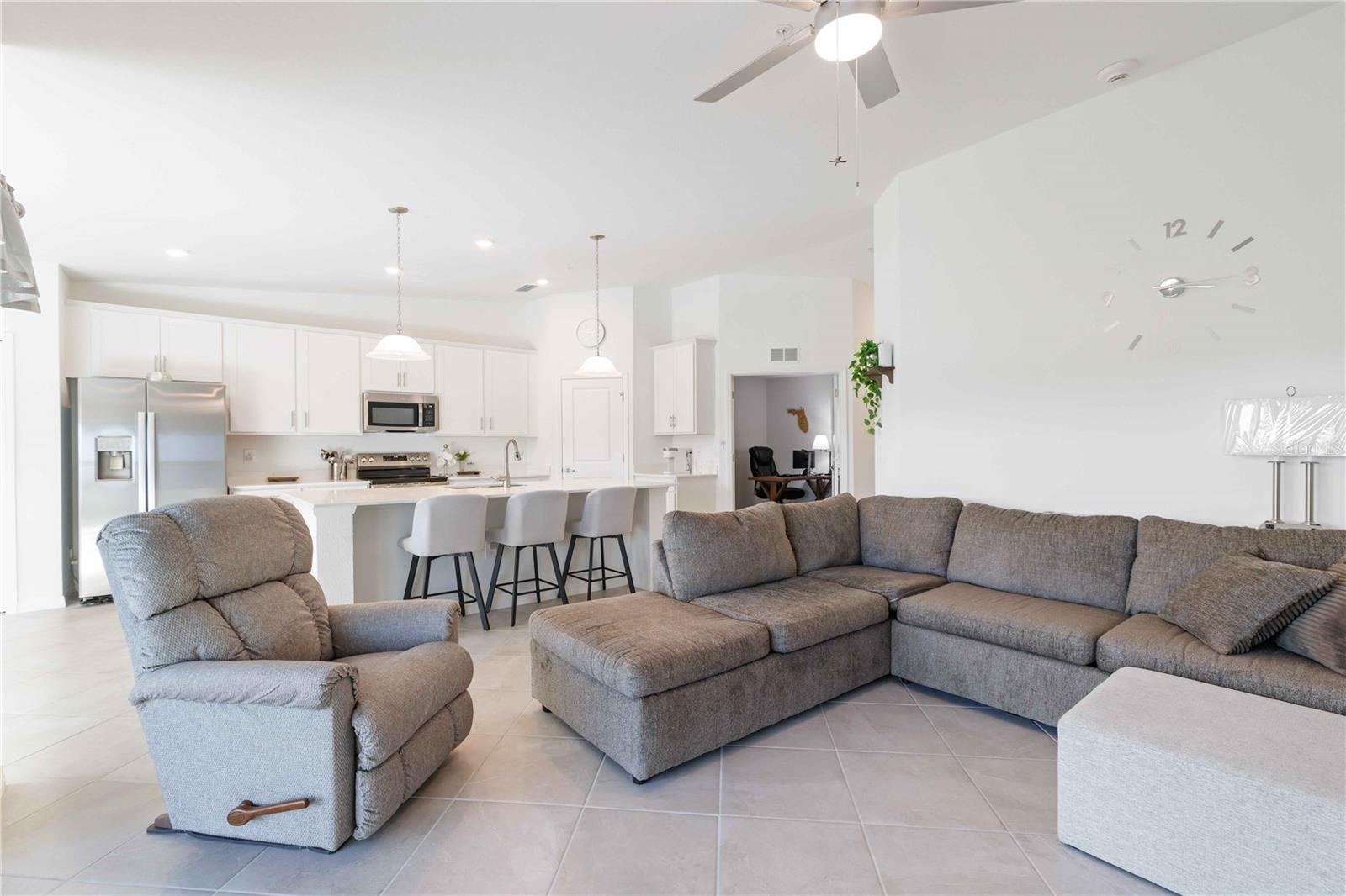 17440 OPAL SANDS DR #203, VENICE, FL, 34293