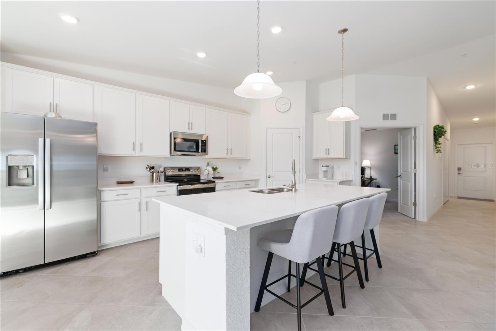 17440 OPAL SANDS DR #203, VENICE, FL, 34293