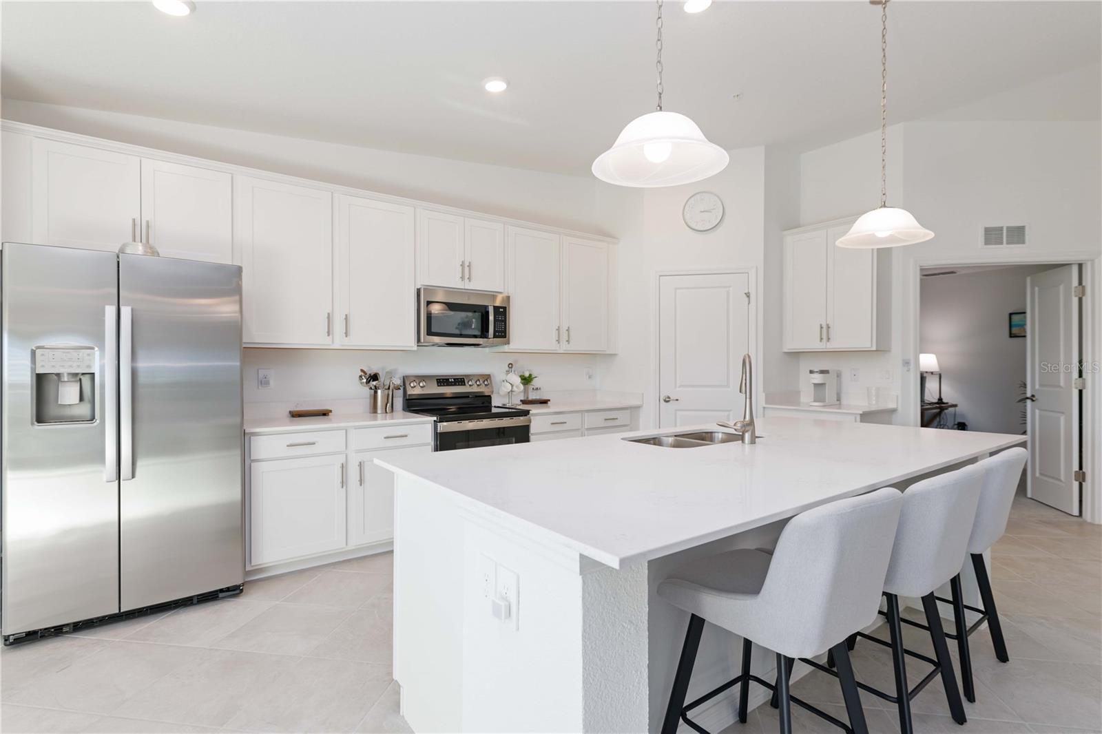 17440 OPAL SANDS DR #203, VENICE, FL, 34293