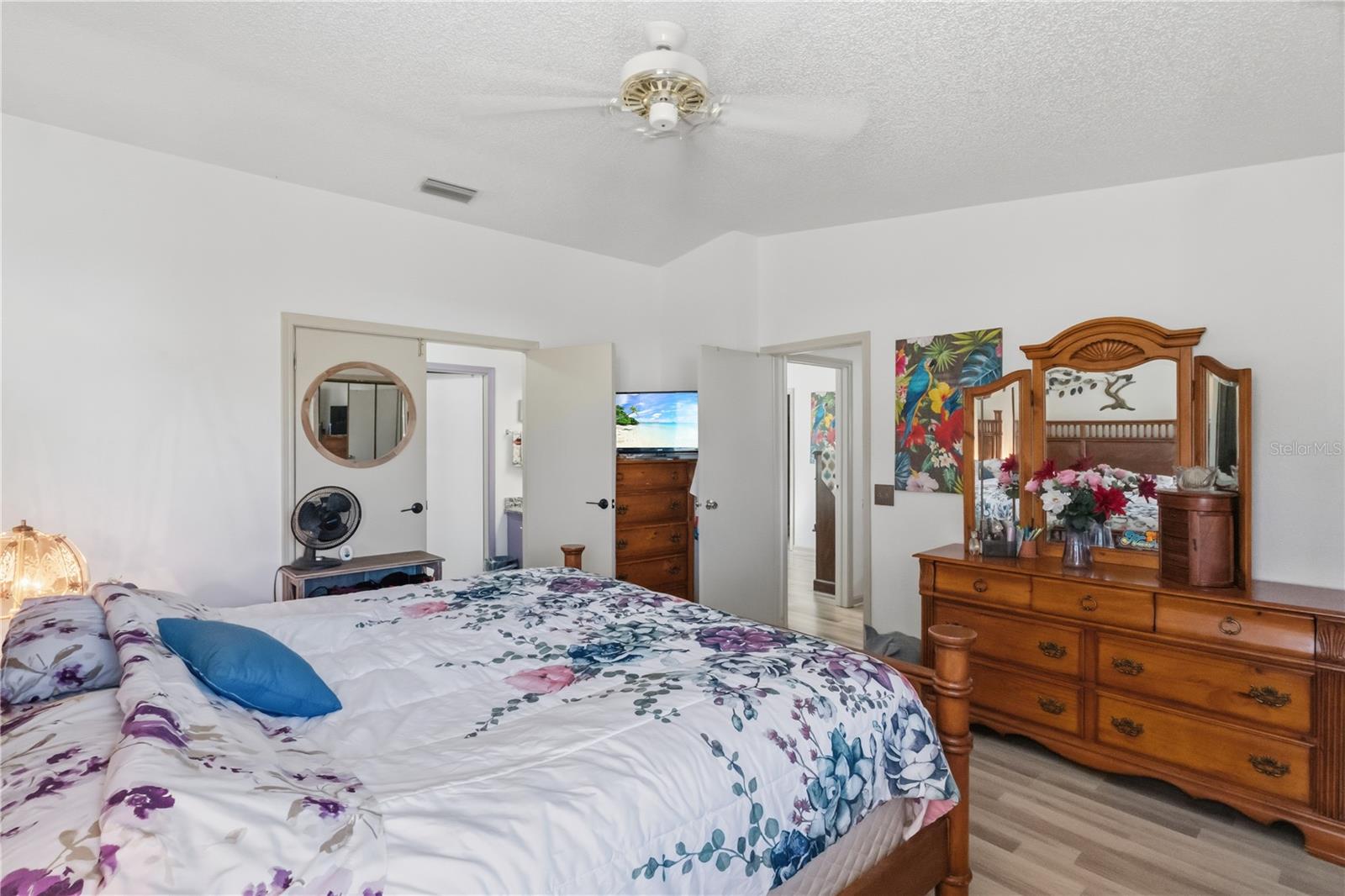 1202 DEL TORO DR, THE VILLAGES, FL, 32159