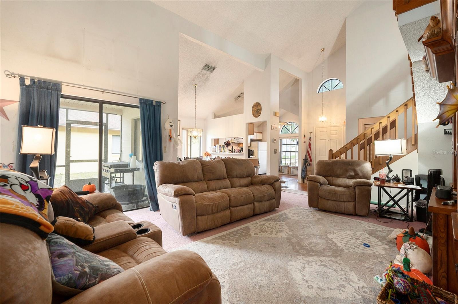 1605 SPINNING WHEEL DR, LUTZ, FL, 33559