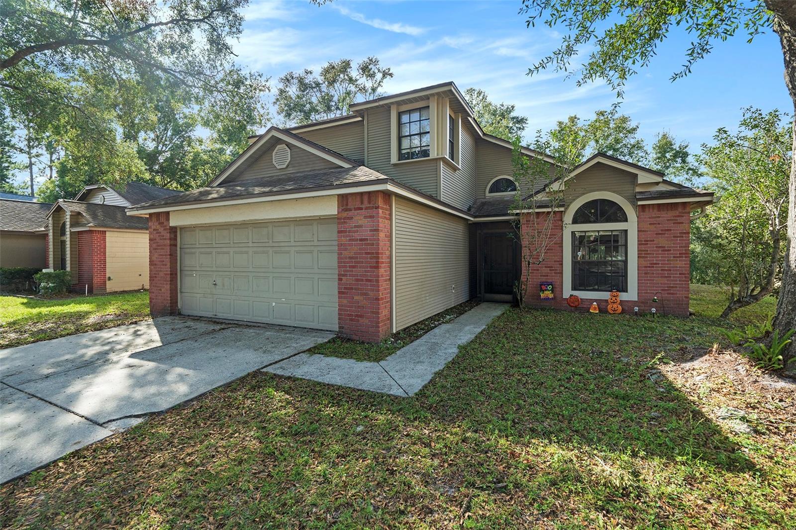 1605 SPINNING WHEEL DR, LUTZ, FL, 33559