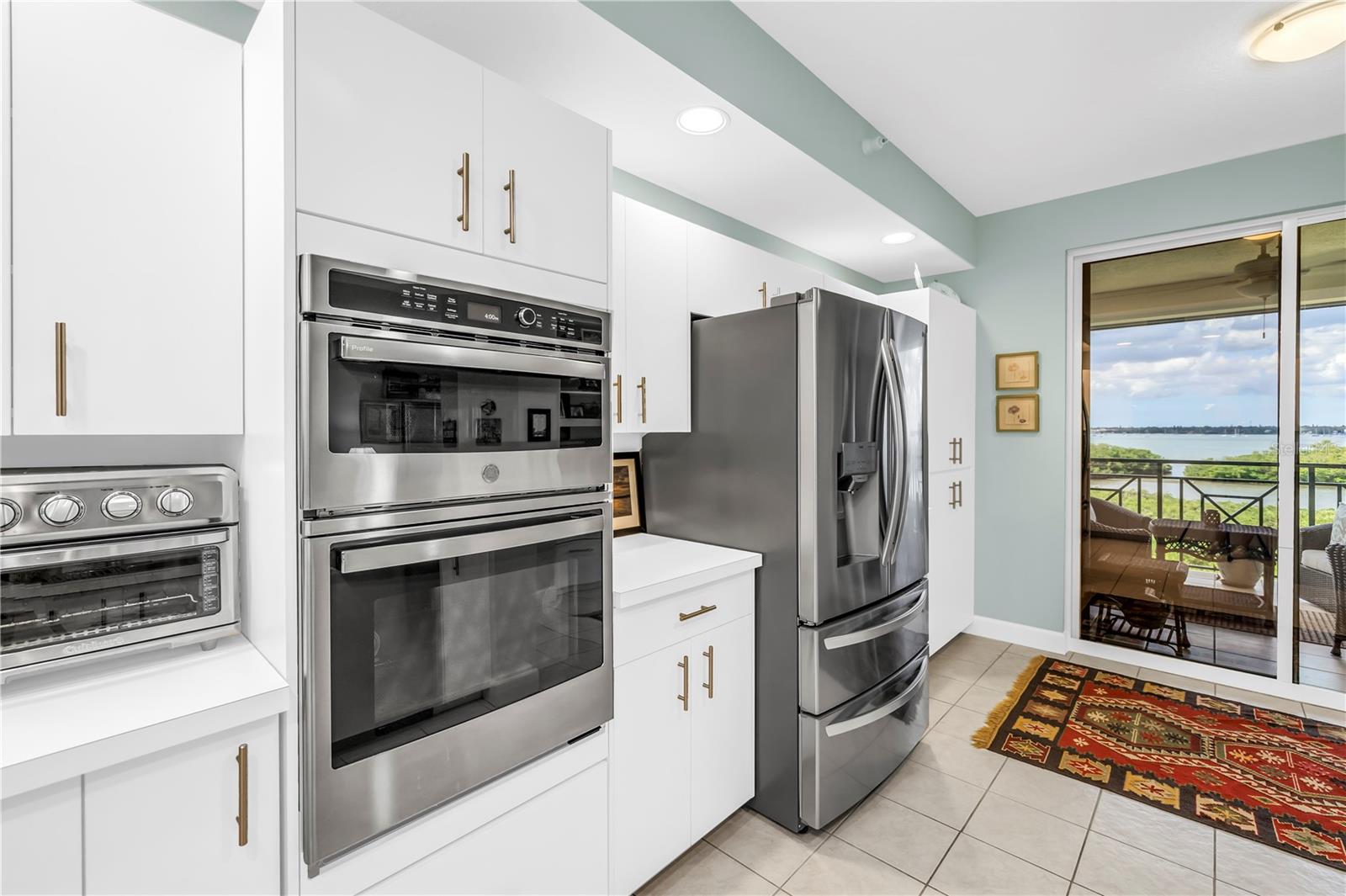 4801 OSPREY DR S #303, ST PETERSBURG, FL, 33711