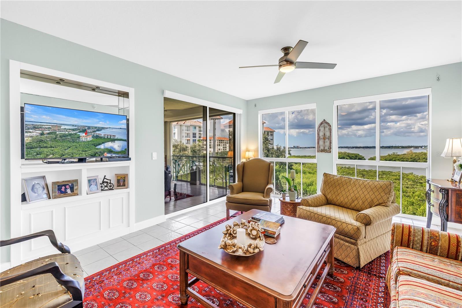 4801 OSPREY DR S #303, ST PETERSBURG, FL, 33711