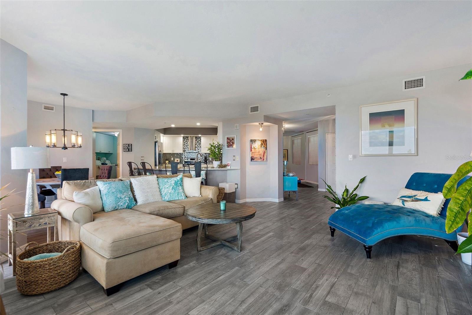 670 ISLAND WAY #500, CLEARWATER BEACH, FL, 33767