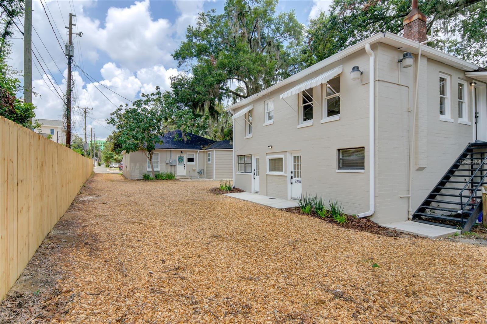 919 SW 6TH AVE #B, GAINESVILLE, FL, 32601