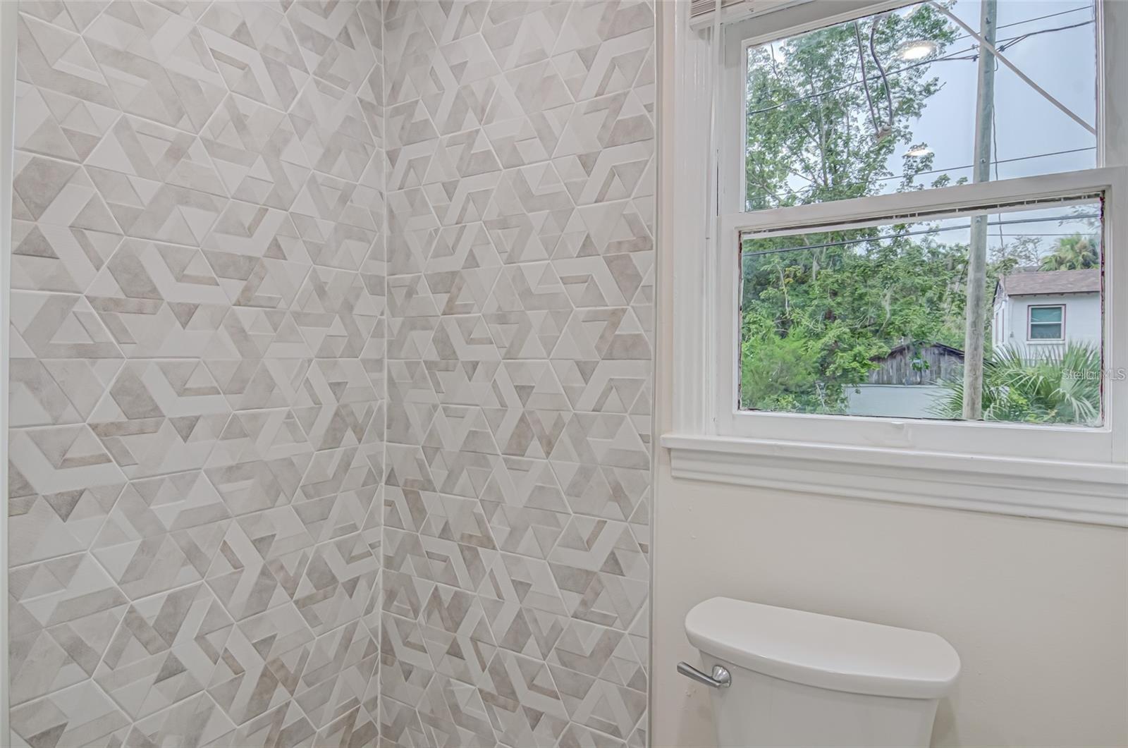 919 SW 6TH AVE #B, GAINESVILLE, FL, 32601