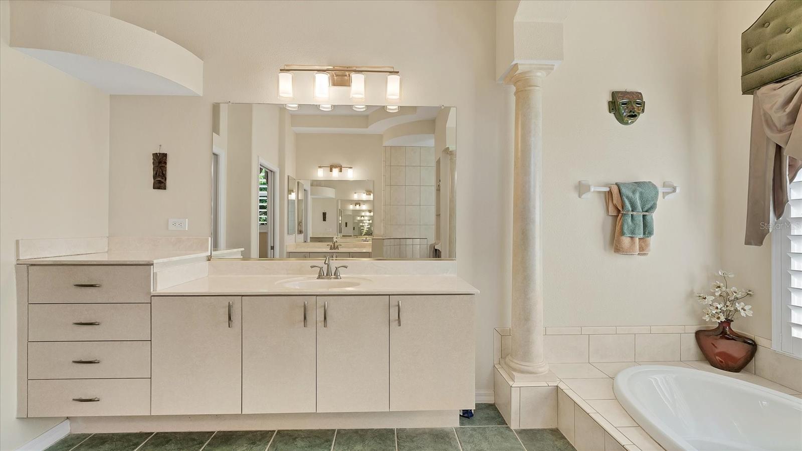 10515 CHEVAL PL, BRADENTON, FL, 34202