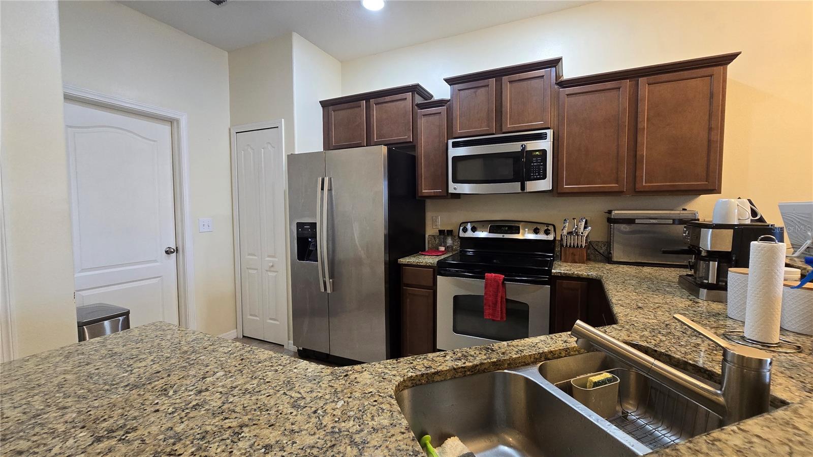 4085 SHADE TREE LN, LAKELAND, FL, 33812