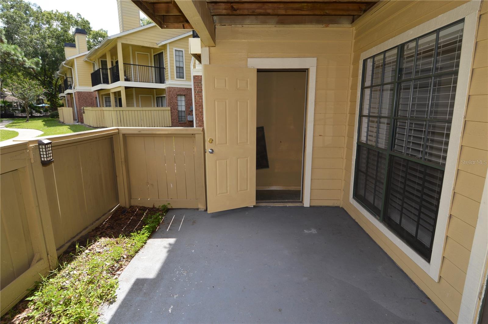 8613 MALLARD RESERVE DR #102, TAMPA, FL, 33614